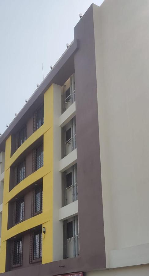Hotel Anvisha Executive Mangvadi Kültér fotó